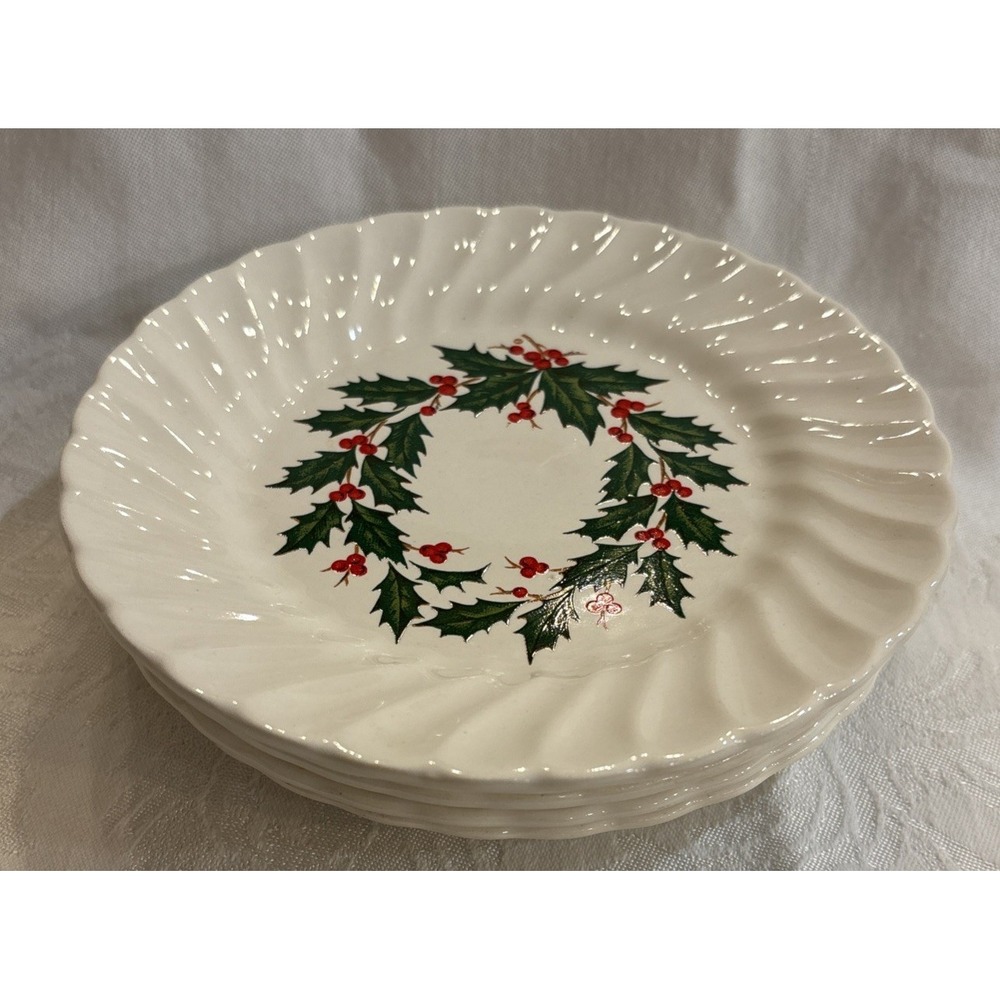 Set of 4 Holly SCIO 6" Bread + Butter / Dessert Plates Christmas Dinnerware Vtg.
